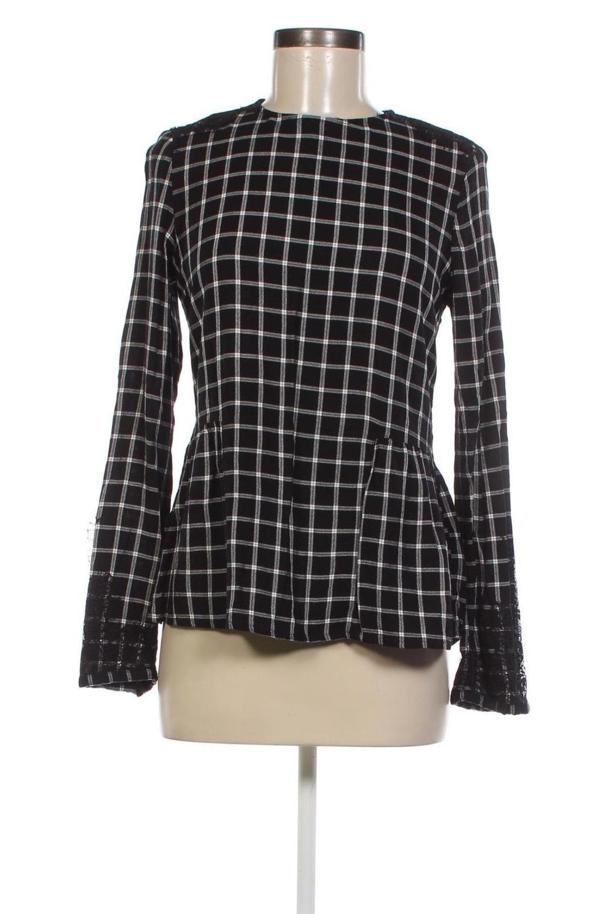 Γυναικεία μπλούζα Edc By Esprit, Μέγεθος XS, Χρώμα Μαύρο, Τιμή 2,16 €