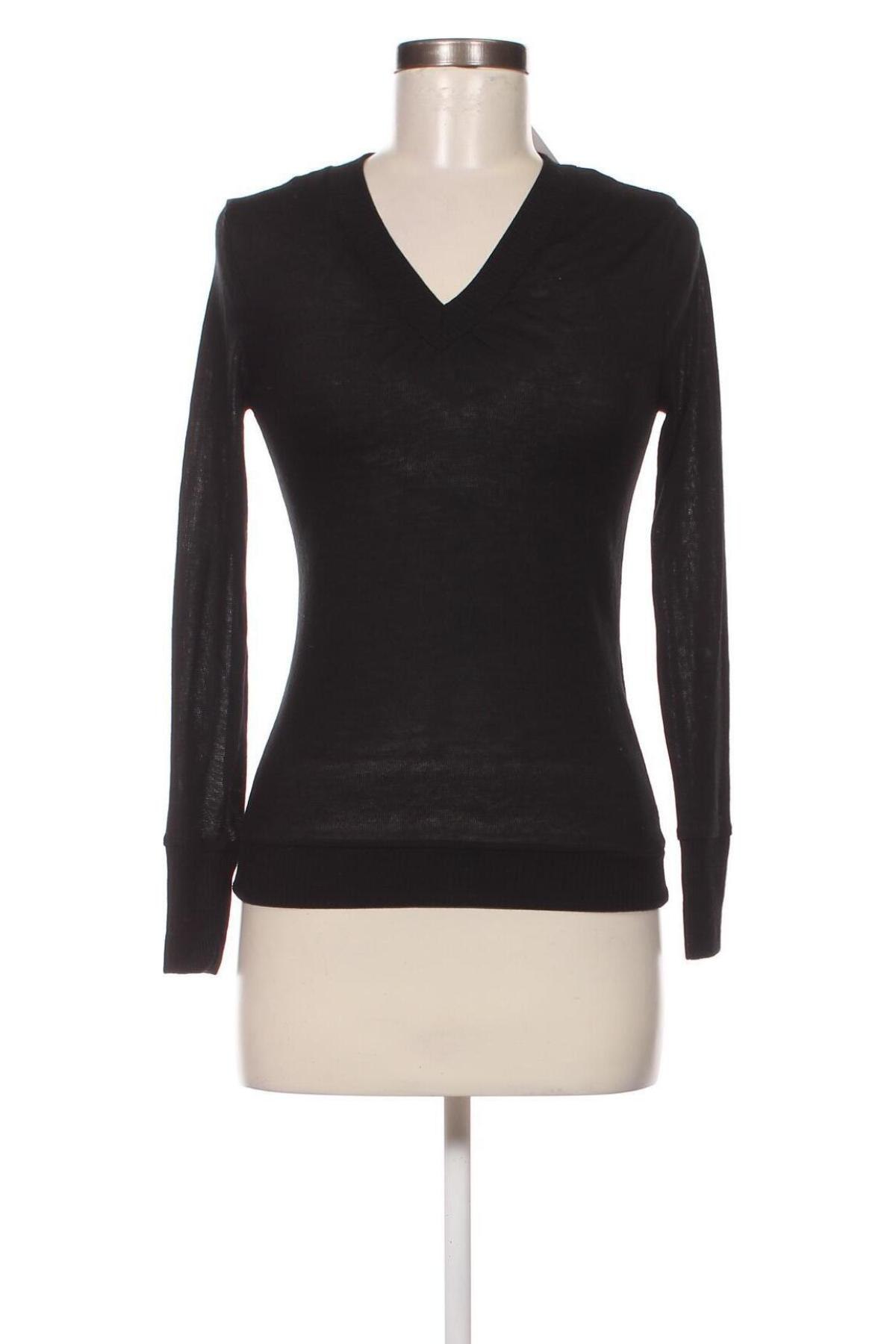 Γυναικεία μπλούζα Jennifer Taylor, Μέγεθος S, Χρώμα Μαύρο, Τιμή 3,64 €
