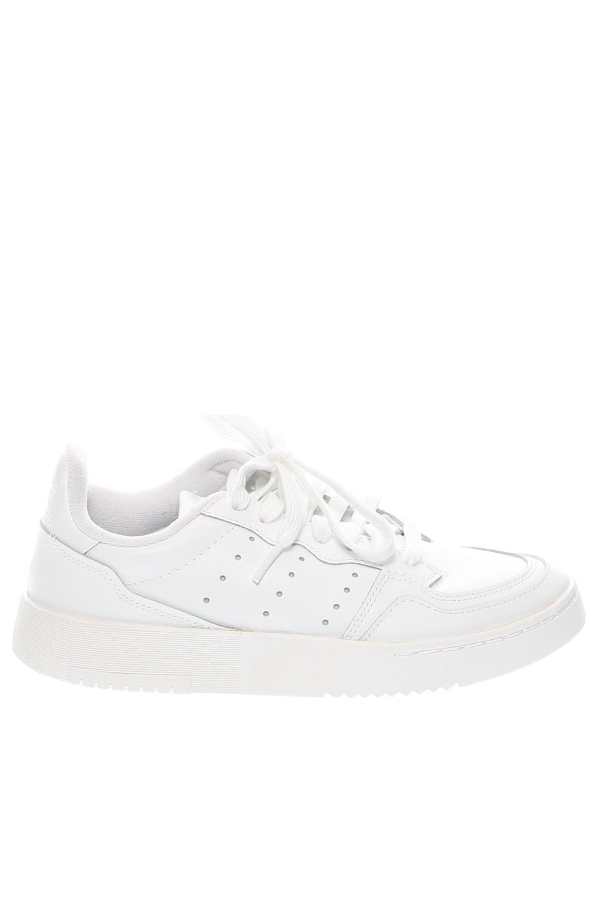 Дамски обувки Adidas Originals, Размер 36, Цвят Бял, Цена 110,20 лв.