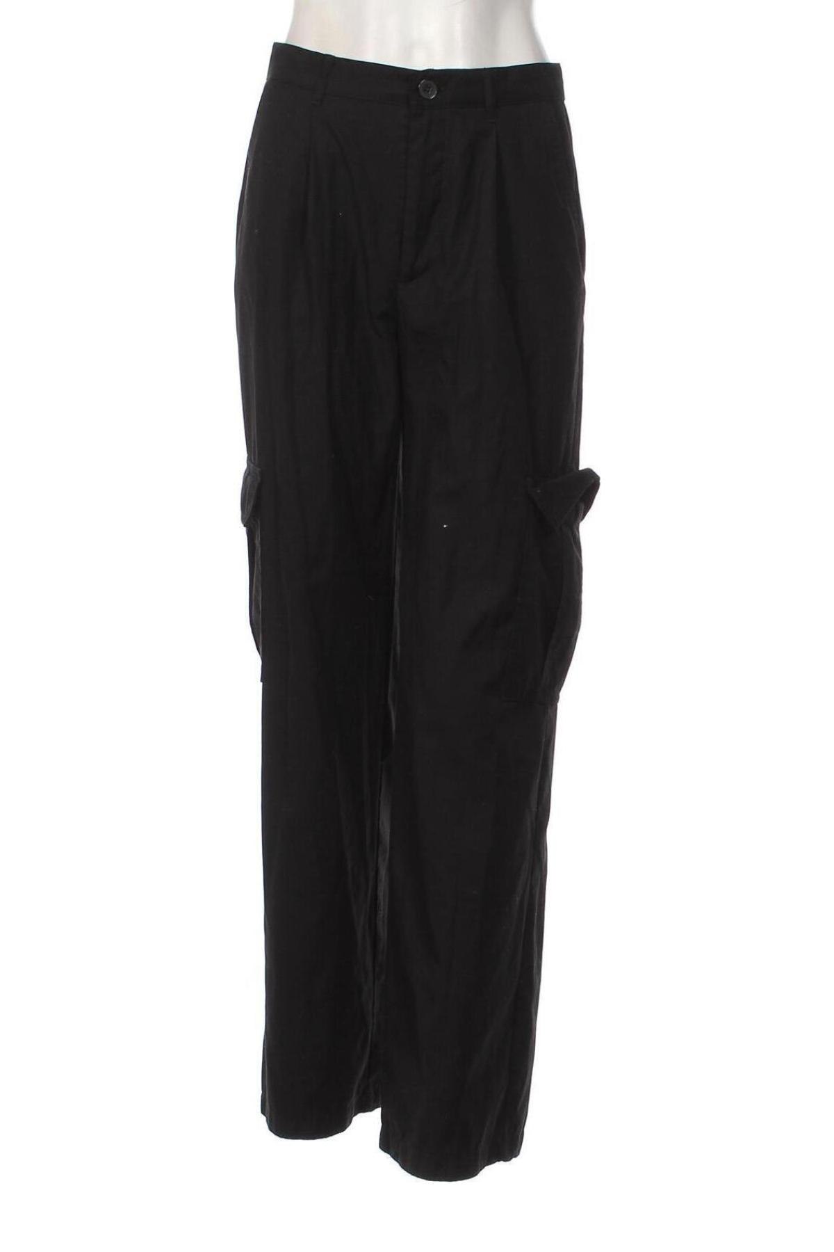 Pantaloni de femei Pull&Bear, Mărime M, Culoare Negru, Preț 95,39 Lei