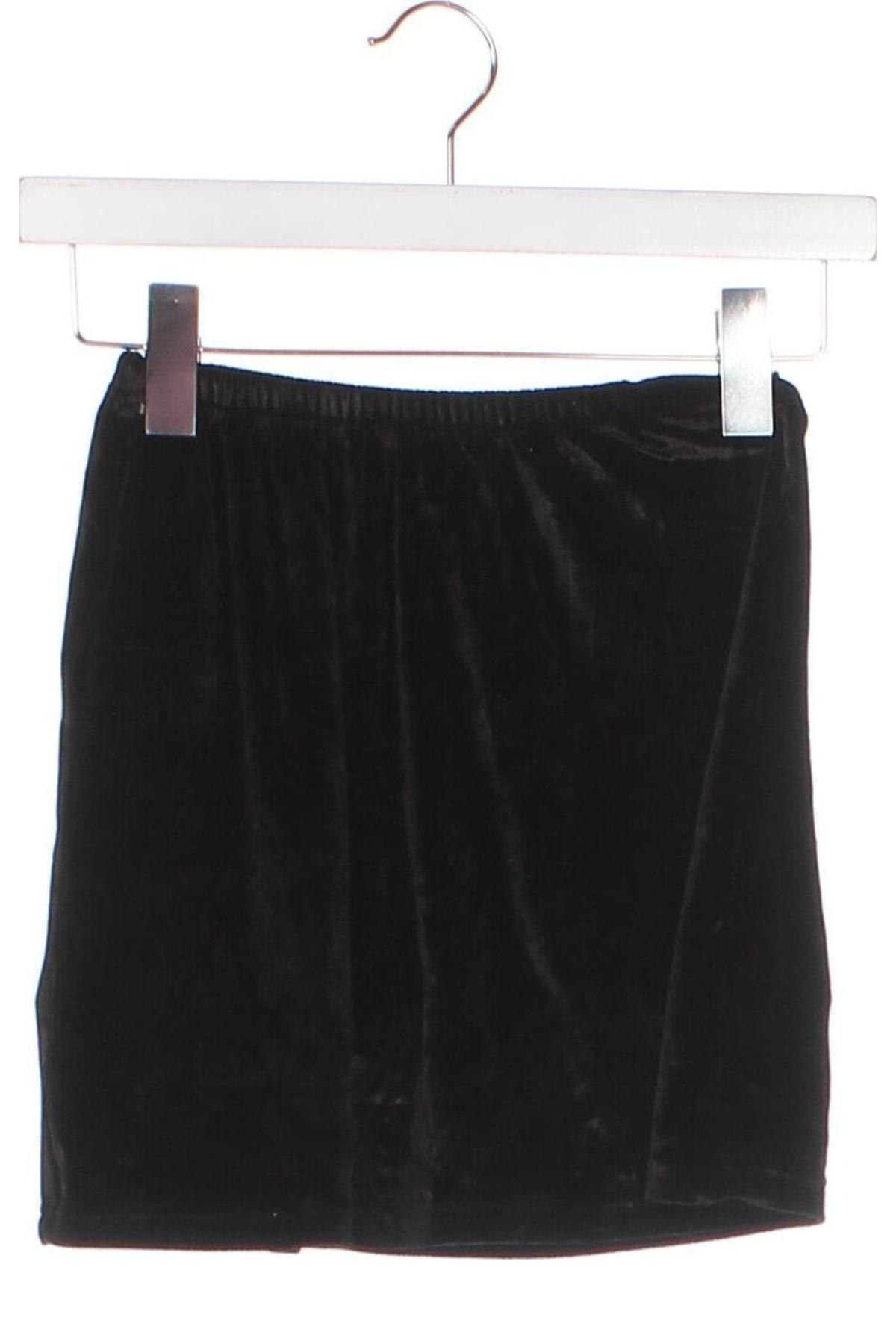 Dětská sukně , Velikost 9-10y/ 140-146 cm, Barva Černá, Cena  264,00 Kč
