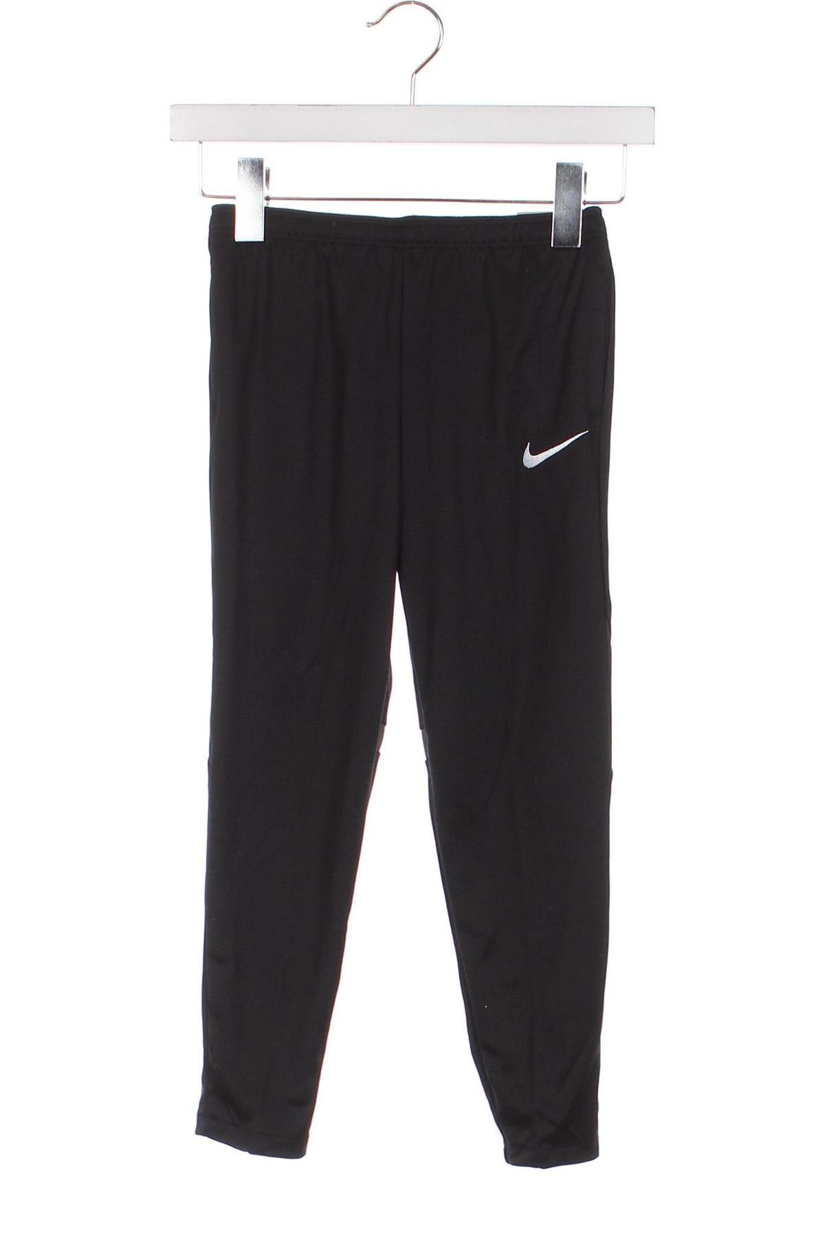 Pantaloni de trening, pentru copii Nike, Mărime 5-6y/ 116-122 cm, Culoare Negru, Preț 165,24 Lei