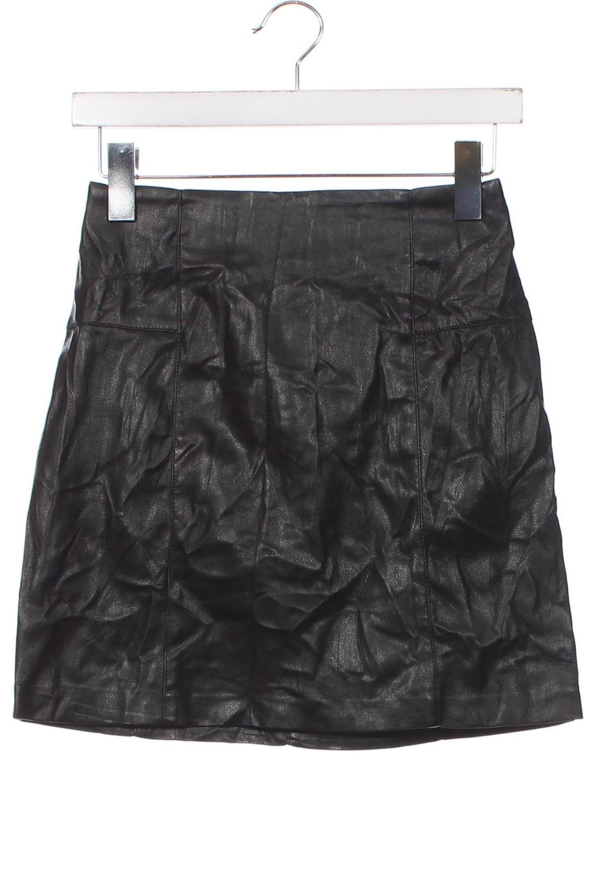 Kožená sukňa  Amisu, Veľkosť XS, Farba Čierna, Cena  1,64 €