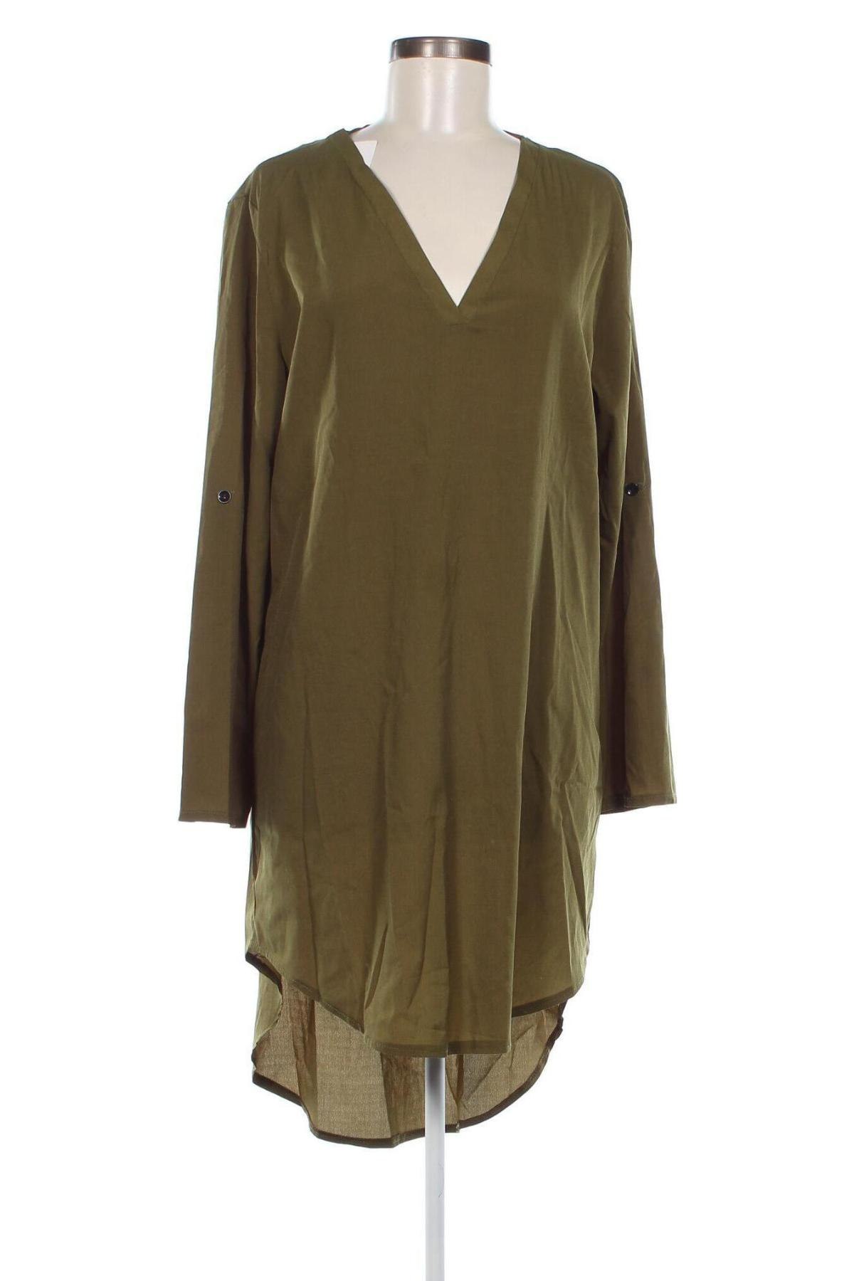 Kleid, Größe M, Farbe Grün, Preis 3,23 €