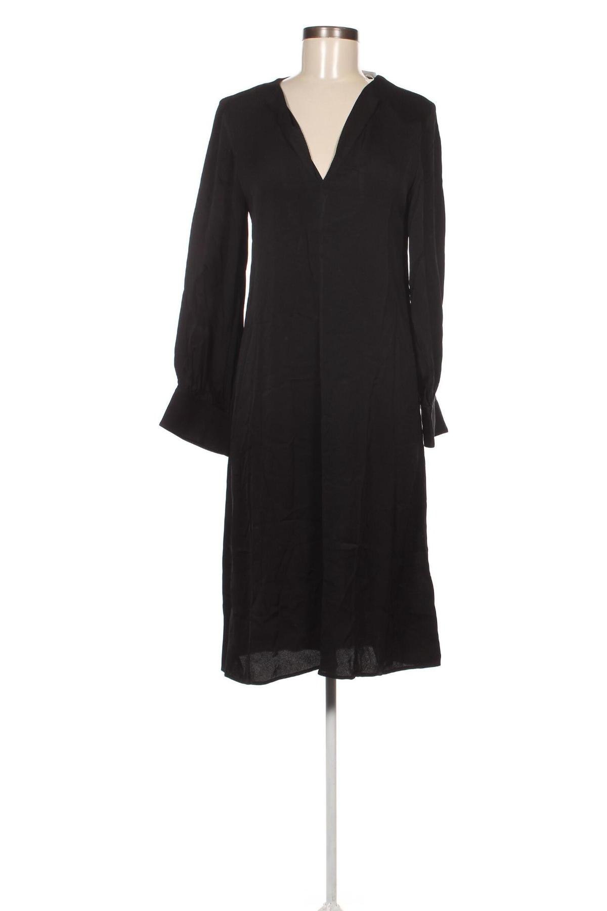 Kleid Arket, Größe XS, Farbe Schwarz, Preis 90,21 €