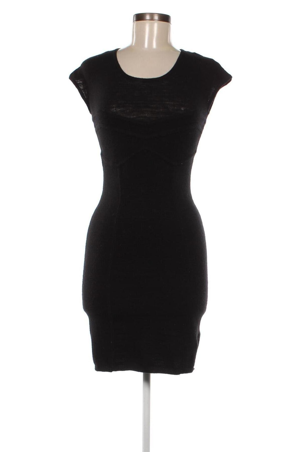 Rochie Guess, Mărime M, Culoare Negru, Preț 156,99 Lei