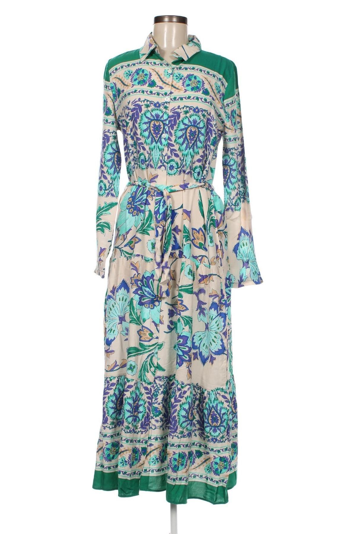 Kleid New Laviva, Größe M, Farbe Mehrfarbig, Preis 52,58 €