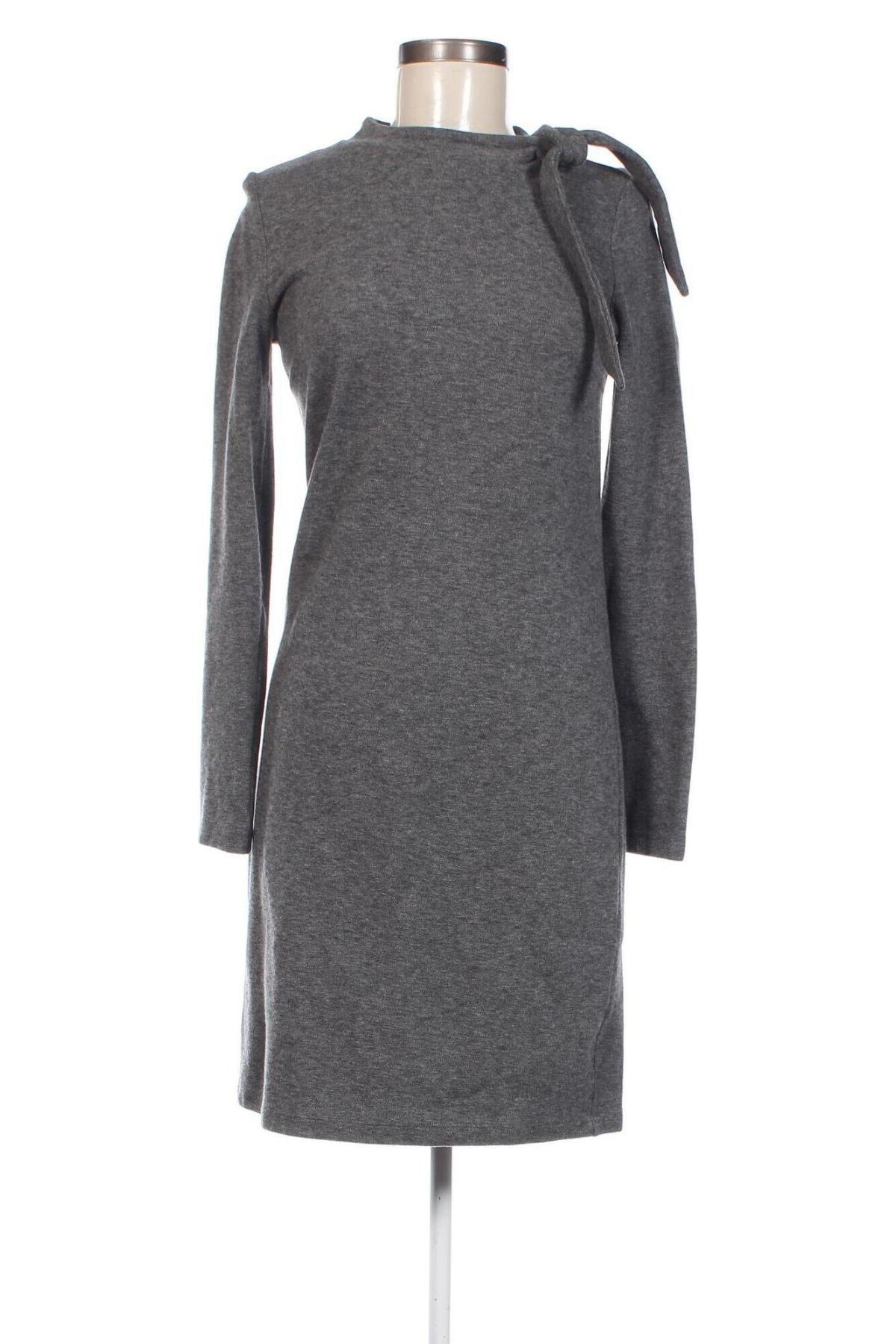 Kleid Opus, Größe XS, Farbe Grau, Preis € 8,40