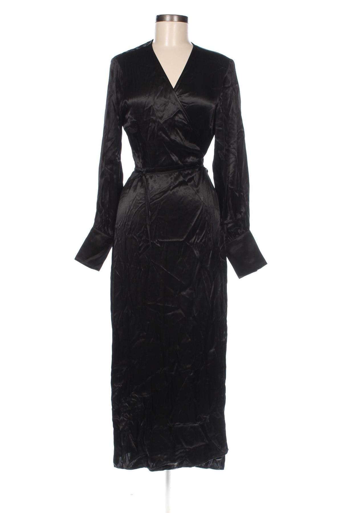 Φόρεμα Selected Femme, Μέγεθος M, Χρώμα Μαύρο, Τιμή 34,24 €