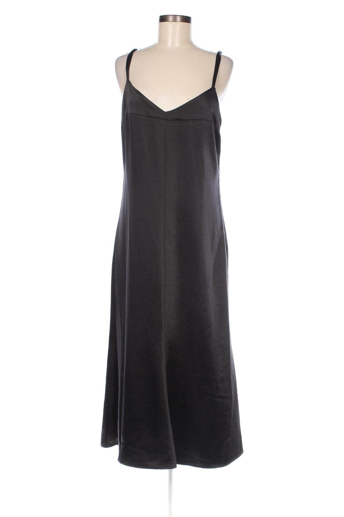 Φόρεμα Sisley, Μέγεθος M, Χρώμα Μαύρο, Τιμή 57,73 €