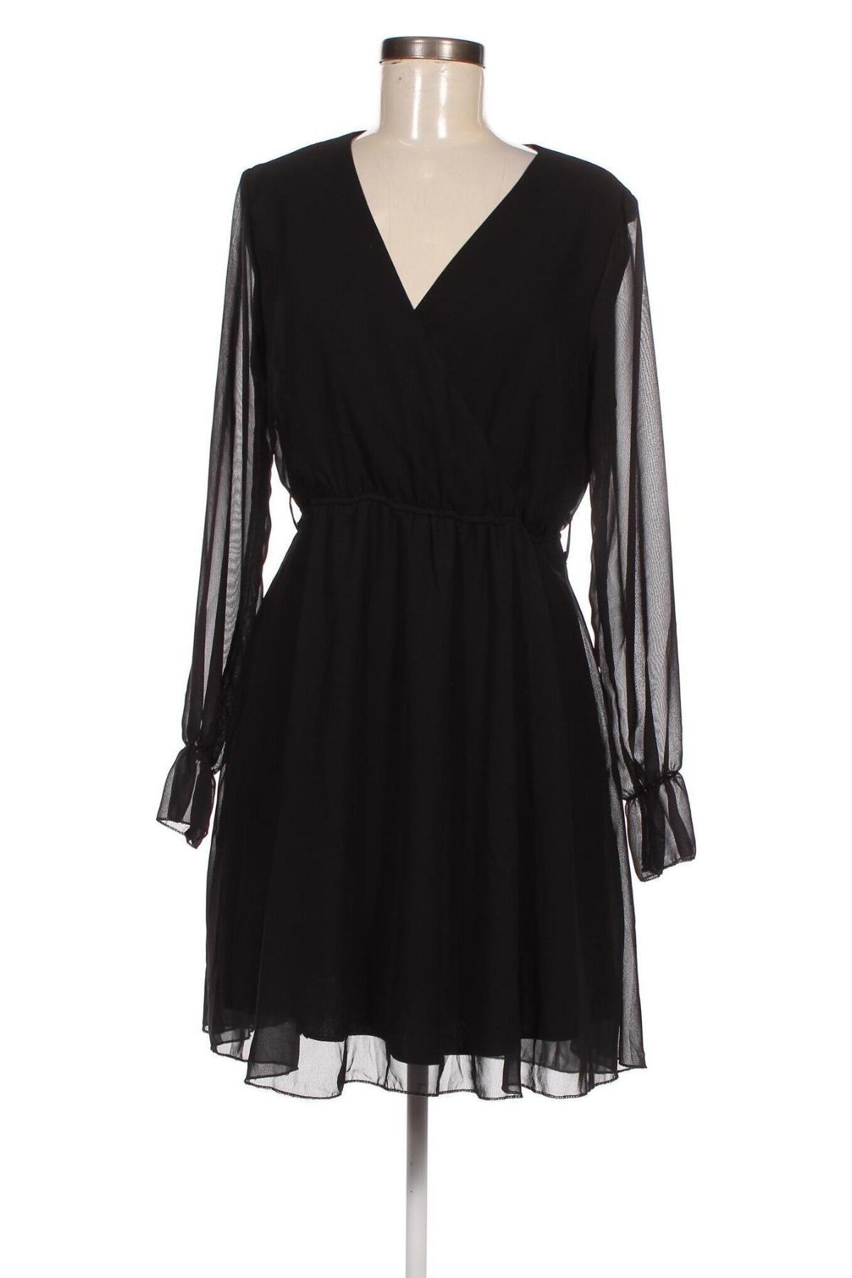 Šaty  Trendyol, Veľkosť M, Farba Čierna, Cena  10,21 €