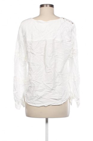 Damen Shirt Q/S by S.Oliver, Größe M, Farbe Weiß, Preis € 9,99