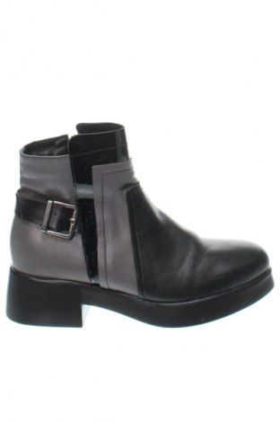 Damen Stiefeletten, Größe 39, Farbe Mehrfarbig, Preis 42,87 €