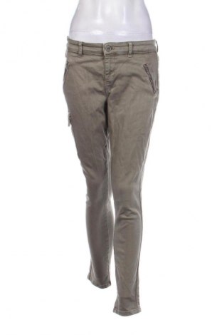 Damen Jeans Cartoon, Größe M, Farbe Grün, Preis € 7,99