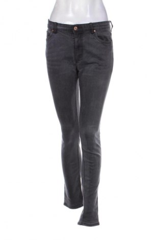 Damen Jeans H&M L.O.G.G., Größe M, Farbe Grau, Preis € 11,99