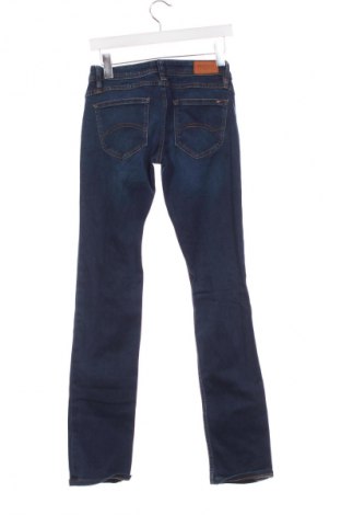 Дамски дънки Hilfiger Denim, Размер S, Цвят Син, Цена 19,99 лв.