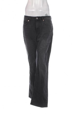 Damen Jeans Stradivarius, Größe L, Farbe Grau, Preis € 10,99