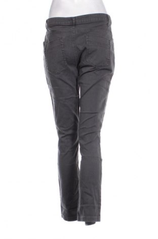 Damen Jeans Yessica, Größe M, Farbe Grau, Preis € 15,00