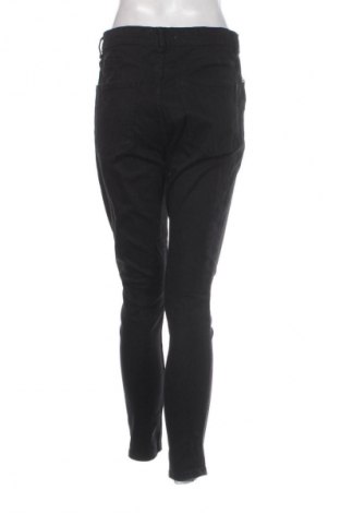 Дамски дънки Zara, Размер M, Цвят Черен, Цена 27,99 лв.