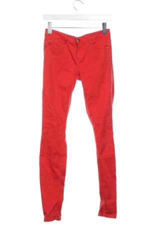 Damen Jeans Zara Trafaluc, Größe S, Farbe Rot, Preis 8,99 €