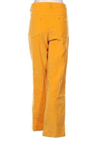 Damen Cordhose Bpc Bonprix Collection, Größe XXL, Farbe Orange, Preis 24,00 €