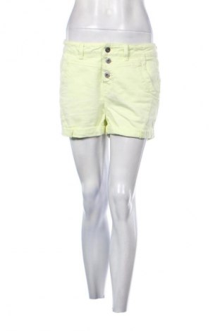 Damen Shorts Edc By Esprit, Größe L, Farbe Grün, Preis € 14,99