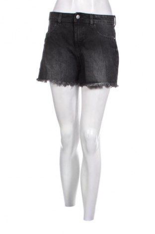 Damen Shorts Jacqueline De Yong, Größe M, Farbe Schwarz, Preis 9,99 €