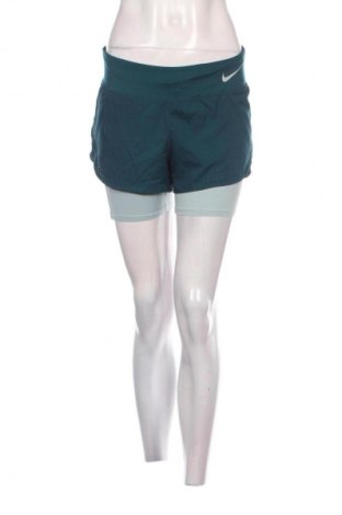 Pantaloni scurți de femei Nike, Mărime S, Culoare Verde, Preț 99,99 Lei