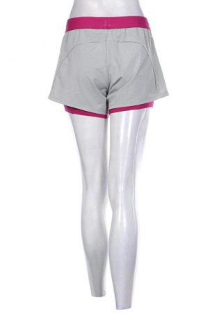 Pantaloni scurți de femei Nike, Mărime S, Culoare Gri, Preț 110,99 Lei
