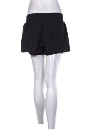 Pantaloni scurți de femei Nike, Mărime M, Culoare Negru, Preț 99,99 Lei