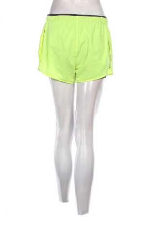 Pantaloni scurți de femei Nike, Mărime M, Culoare Verde, Preț 110,99 Lei