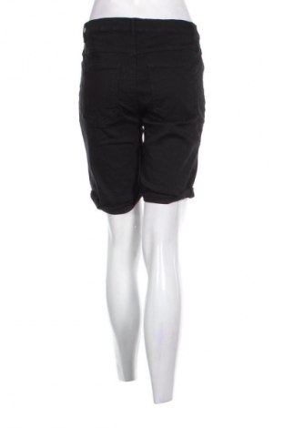 Damen Shorts ONLY, Größe XL, Farbe Schwarz, Preis 10,99 €