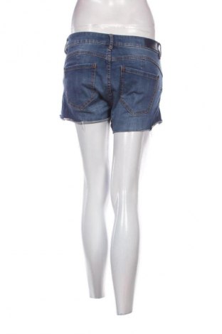 Dámské kraťasy  Pull&Bear, Velikost M, Barva Modrá, Cena  153,00 Kč