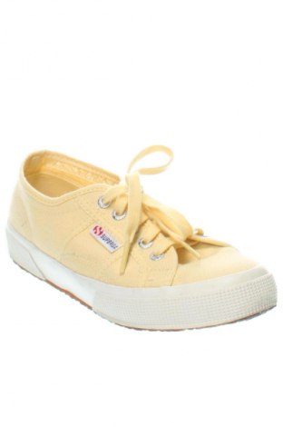 Дамски обувки Superga, Размер 38, Цвят Жълт, Цена 53,99 лв.