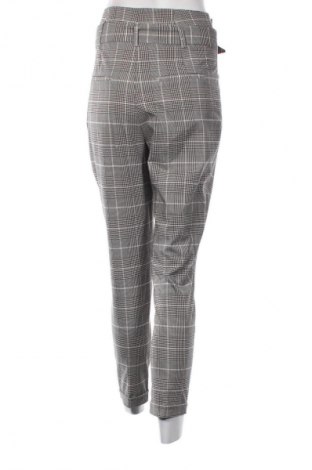 Damenhose Bershka, Größe S, Farbe Mehrfarbig, Preis € 24,55