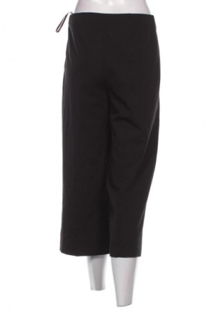 Damskie spodnie Miss Selfridge, Rozmiar S, Kolor Czarny, Cena 17,99 zł