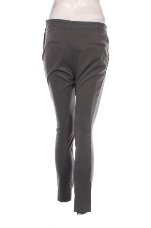 Damenhose Stradivarius, Größe S, Farbe Grau, Preis 14,91 €