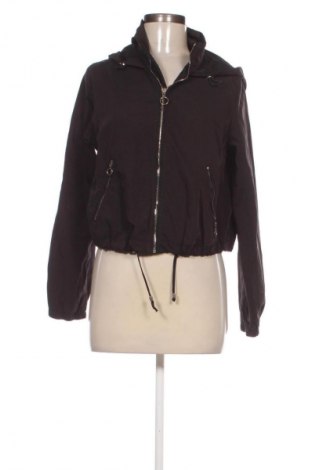 Dámska bunda  Bershka, Veľkosť M, Farba Čierna, Cena  27,95 €