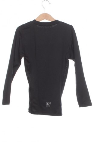 Dziecięca bluzka Umbro, Rozmiar 9-10y/ 140-146 cm, Kolor Czarny, Cena 36,34 zł