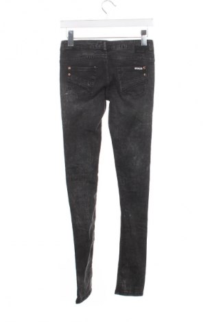 Gyerek farmernadrág Garcia Jeans, Méret 14-15y / 168-170 cm, Szín Fekete, Ár 5 394 Ft