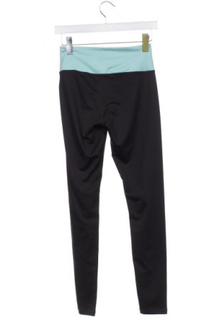 Dětské legíny  H&M Sport, Velikost 14-15y/ 168-170 cm, Barva Černá, Cena  173,00 Kč