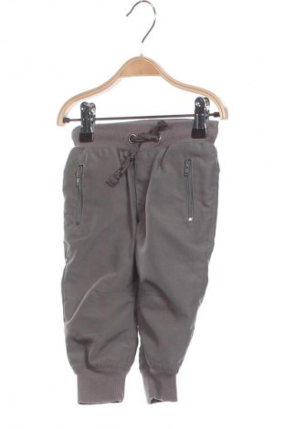 Kinderhose, Größe 6-9m/ 68-74 cm, Farbe Grau, Preis 6,99 €