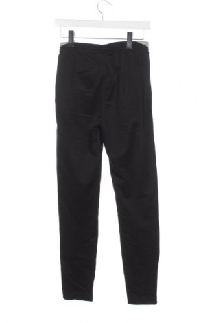 Kinder Sporthose Nike, Größe 11-12y/ 152-158 cm, Farbe Schwarz, Preis 17,39 €