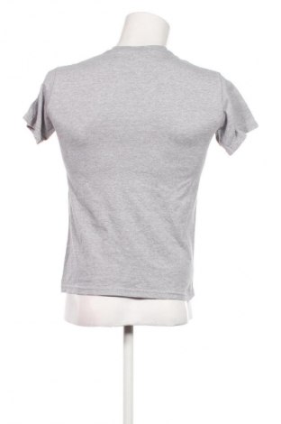 Herren T-Shirt Gildan, Größe S, Farbe Mehrfarbig, Preis 12,79 €