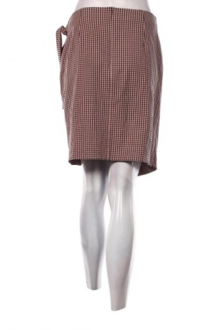 Пола Edc By Esprit, Размер S, Цвят Многоцветен, Цена 10,99 лв.