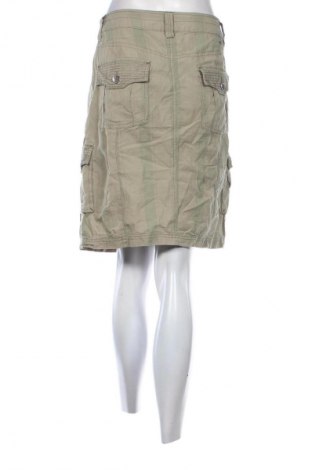 Пола Edc By Esprit, Размер L, Цвят Зелен, Цена 26,99 лв.