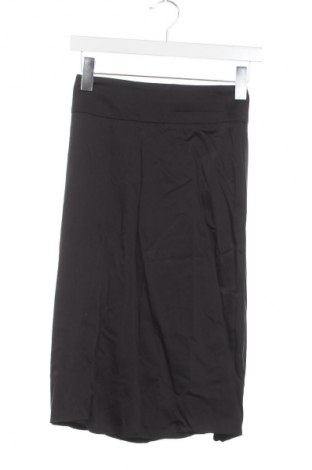 Rock Madame, Größe XS, Farbe Schwarz, Preis € 3,99