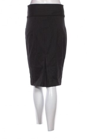 Пола Zara, Размер M, Цвят Черен, Цена 5,99 лв.