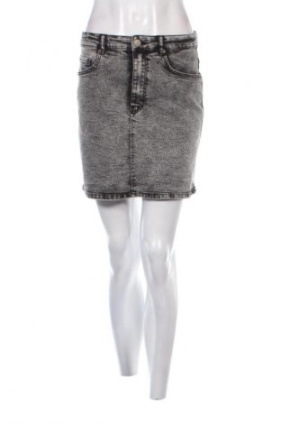 Fustă Zara, Mărime M, Culoare Negru, Preț 29,99 Lei