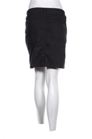 Fustă Zero, Mărime S, Culoare Negru, Preț 52,99 Lei